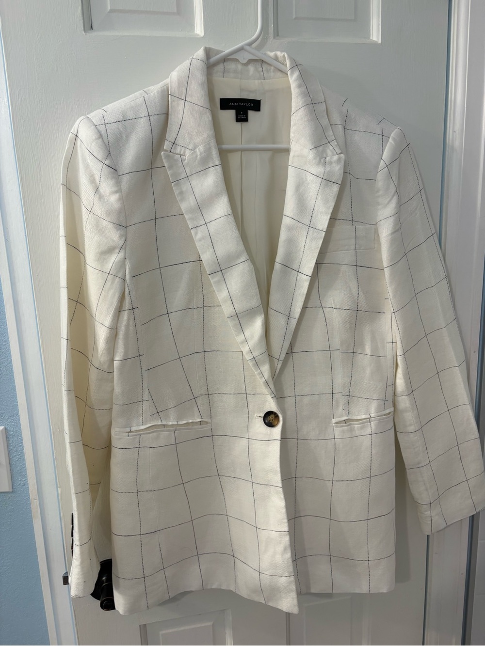 Ann Taylor Cream Windowpane Single-Button Blazer